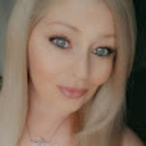 Meet your Posher, Randi-lynn